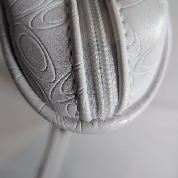 Oakley White Sunglasses Case Monogram All-Over Zip Wrist Strap Soft Shell Side - Picture 9 of 16